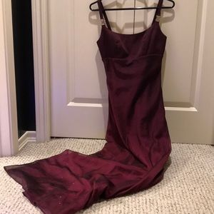 Purple spaghetti strap prom dress (size 6)